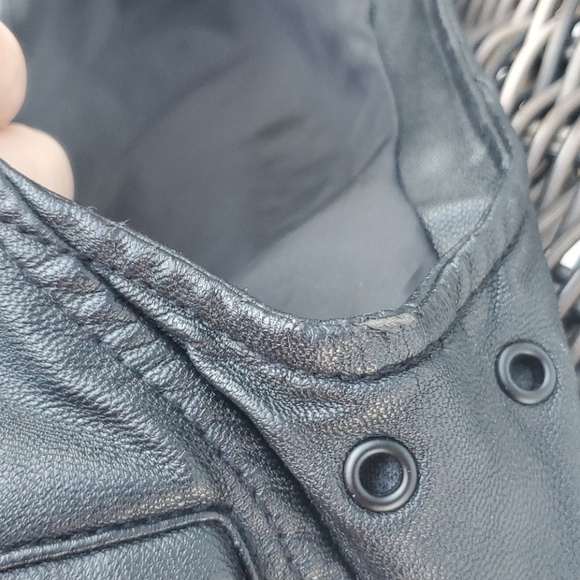 Vans Faux Leather Vest - Picture 3 of 5